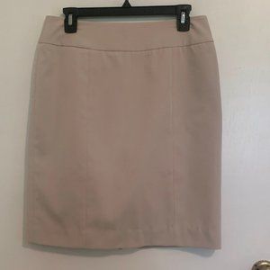 AK Anne Klein Knee-Length Stretch Pencil Skirt Beige Size 6P